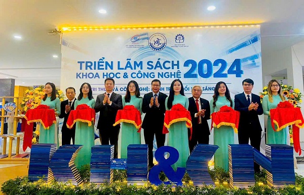 Triển lãm Sách Khoa học và Công nghệ năm 2024: Tri thức và Công nghệ - Hành trình đổi mới sáng tạo